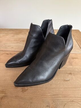 Vince Camuto Black Leather Pointed Ankle Boots